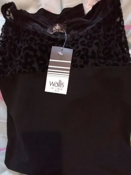 Wallis Top Size M 40 Inch Bust 27 Long Black Long Sleeves Super Soft - Picture 10 of 12